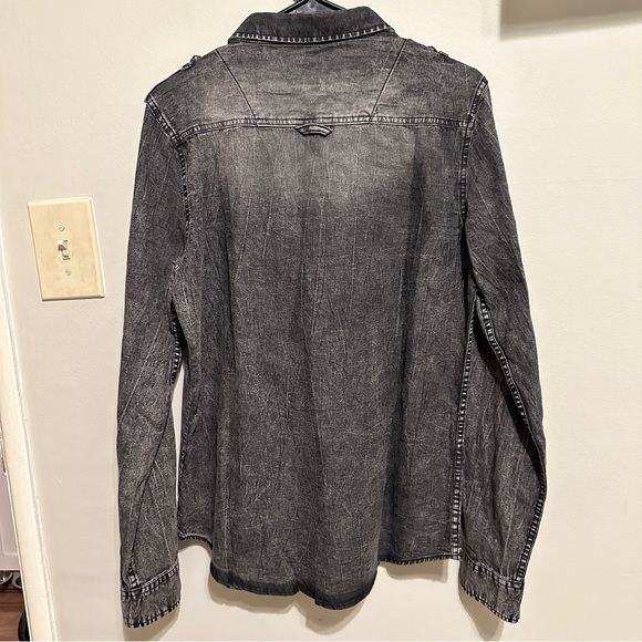 Airwalk Button Down shirt - Picture 3 of 5